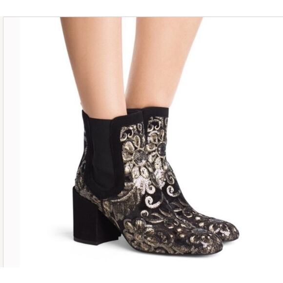 Stuart Weitzman Mediate Metallic Embroidered Velvet Block Heel Booties Size 8M - Picture 1 of 9